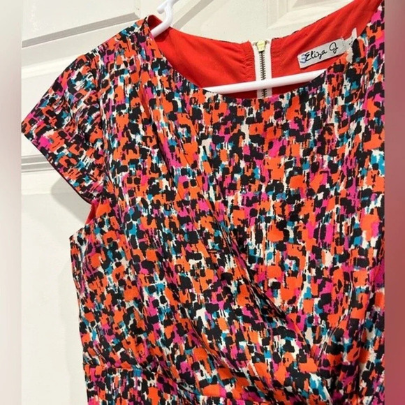 Eliza J Womens Dress Pink Orange Size 4 Sheath Short Sleeve Satin‎ Polyester - Picture 4 of 8